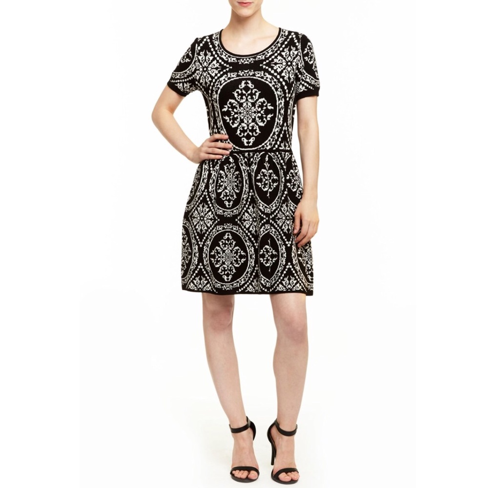 Midnight blue Romeo & Juliet Coture Brocade Sweater Dress - Picture 1 of 7